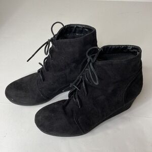 Charles Albert Women's Black Suede Lace-Up Wedge Booties Size 7